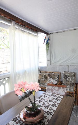Casa à venda com 125m², 3 quartos e 2 vagasVaranda gourmet