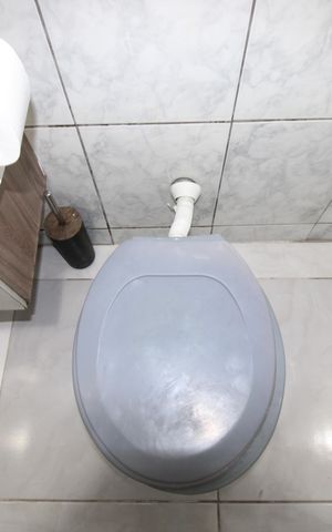 Casa à venda com 125m², 3 quartos e 2 vagasBanheiro