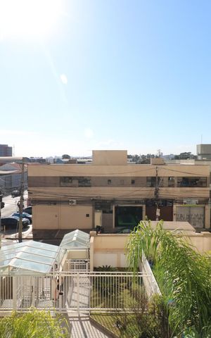 Apartamento à venda com 70m², 3 quartos e 1 vaga Apartamento à venda com 70m², 3 quartos e 1 vagaVista