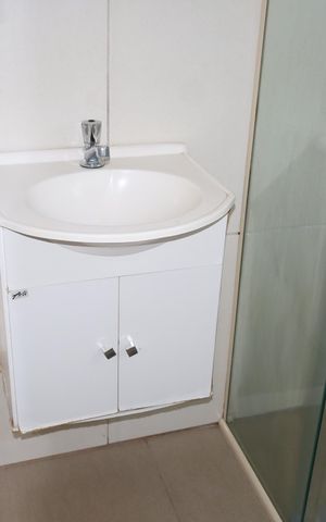 Casa à venda com 257m², 3 quartos e 2 vagasBanheiro da Suíte 1