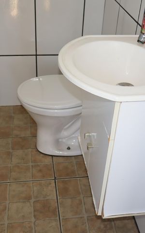Casa à venda com 257m², 3 quartos e 2 vagasBanheiro de serviço