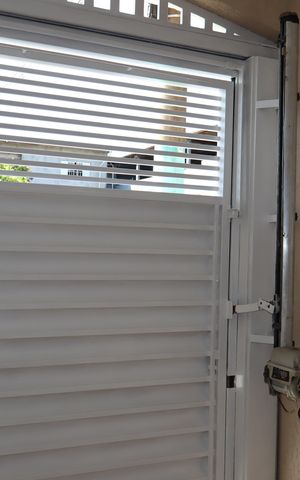 Casa à venda com 257m², 3 quartos e 2 vagasGaragem