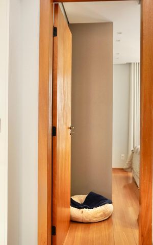 Apartamento à venda com 77m², 2 quartos e 2 vagasCozinha e Área de Serviço