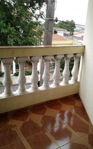 Casa à venda com 166m², 3 quartos e 2 vagas
