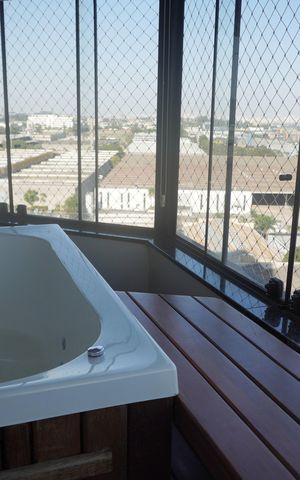 Apartamento para alugar com 232m², 2 quartos e 3 vagasBanheiro da Suíte 2