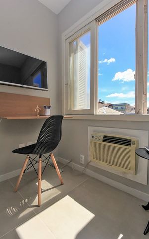 Studio à venda com 30m², 1 quarto e 1 vaga Studio à venda com 30m², 1 quarto e 1 vagaSala/Quarto