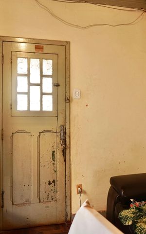 Casa à venda com 110m², 2 quartos e 1 vaga Casa à venda com 110m², 2 quartos e 1 vagaSala