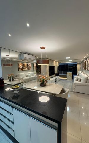 Apartamento à venda com 84m², 2 quartos e 2 vagas Apartamento à venda com 84m², 2 quartos e 2 vagasCozinha