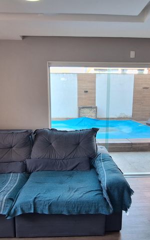 Casa para alugar com 400m², 2 quartos e 2 vagas Casa para alugar com 400m², 2 quartos e 2 vagasSala