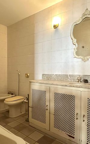 Apartamento para alugar com 190m², 3 quartos e 1 vaga