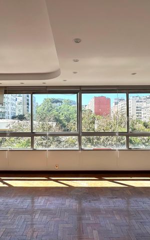 Apartamento para alugar com 190m², 3 quartos e 1 vaga