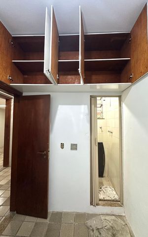 Apartamento para alugar com 190m², 3 quartos e 1 vaga