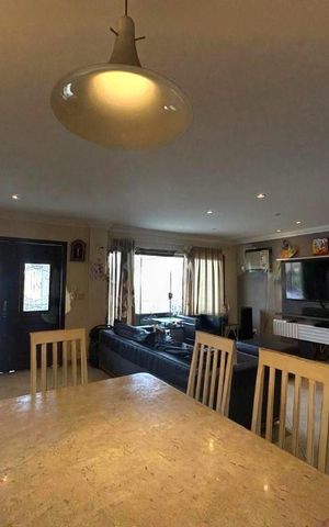 Casa à venda com 420m², 4 quartos e 4 vagas