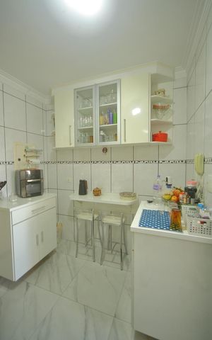 Apartamento à venda com 97m², 3 quartos e 2 vagasCozinha 