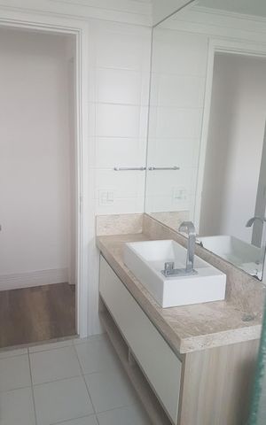 Apartamento à venda com 65m², 2 quartos e 1 vaga Apartamento à venda com 65m², 2 quartos e 1 vagaBanheiro