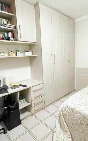 Casa à venda com 240m², 3 quartos e 3 vagas Casa à venda com 240m², 3 quartos e 3 vagasSuite