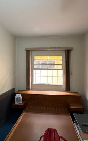 Casa à venda com 238m², 3 quartos e 3 vagas Casa à venda com 238m², 3 quartos e 3 vagasQuarto 2
