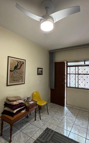 Casa à venda com 238m², 3 quartos e 3 vagas Casa à venda com 238m², 3 quartos e 3 vagasSala