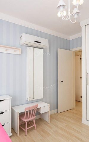 Apartamento para alugar com 153m², 3 quartos e 2 vagas Apartamento para alugar com 153m², 3 quartos e 2 vagasQuarto