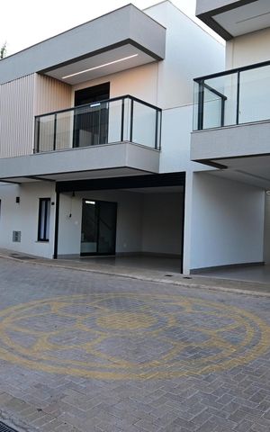 Casa de condomínio para alugar com 152m², 3 quartos e 2 vagas