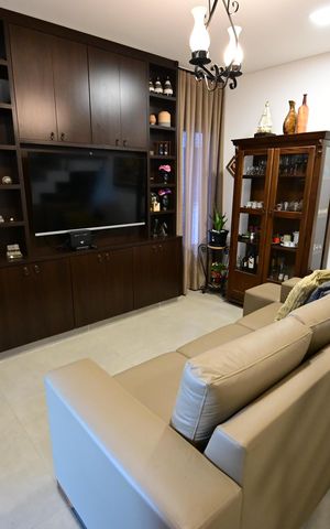 Casa de condomínio para alugar com 152m², 3 quartos e 2 vagas