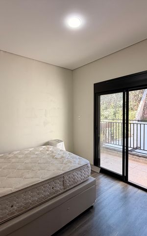 Casa de condomínio à venda com 259m², 4 quartos e 4 vagasQuarto 4 (demisuíte)