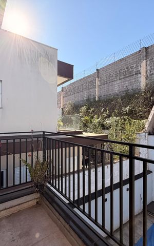 Casa de condomínio à venda com 259m², 4 quartos e 4 vagasQuarto 4 (demisuíte) - Varanda