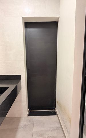 Casa de condomínio à venda com 259m², 4 quartos e 4 vagasBanheiro Social