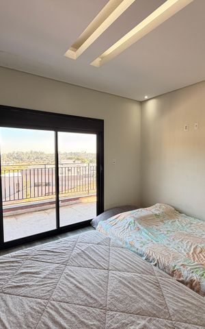 Casa de condomínio à venda com 259m², 4 quartos e 4 vagasSuíte Master
