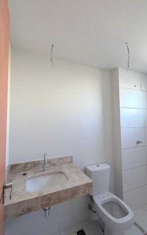 Apartamento à venda com 69m², 2 quartos e 1 vaga Apartamento à venda com 69m², 2 quartos e 1 vagaBanheiro