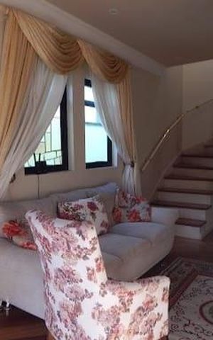 Casa à venda com 196m², 3 quartos e 3 vagas