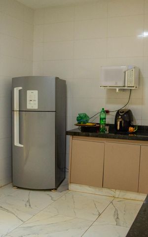 Casa à venda com 360m², 4 quartos e 2 vagasCozinha