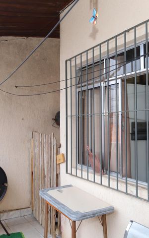 Casa à venda com 185m², 2 quartos e 2 vagasVaranda