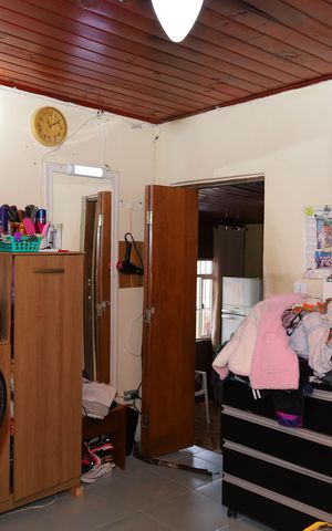 Casa à venda com 185m², 2 quartos e 2 vagasQuarto 2