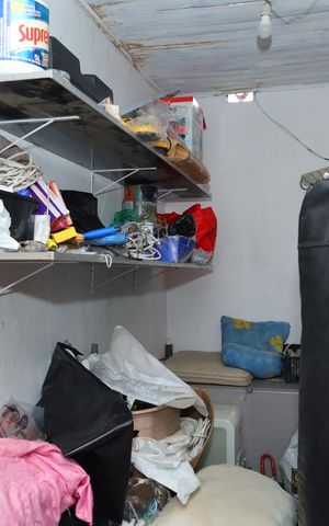 Casa à venda com 185m², 2 quartos e 2 vagasDepósito