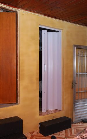 Casa à venda com 185m², 2 quartos e 2 vagasSala