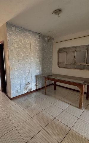 Casa à venda com 283m², 6 quartos e 2 vagas Casa à venda com 283m², 6 quartos e 2 vagasSala de Jantar Anexo 3
