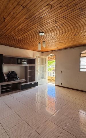 Casa à venda com 283m², 6 quartos e 2 vagas Casa à venda com 283m², 6 quartos e 2 vagasSala Anexo 3
