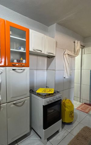 Casa à venda com 283m², 6 quartos e 2 vagas Casa à venda com 283m², 6 quartos e 2 vagasCozinha Anexo 2