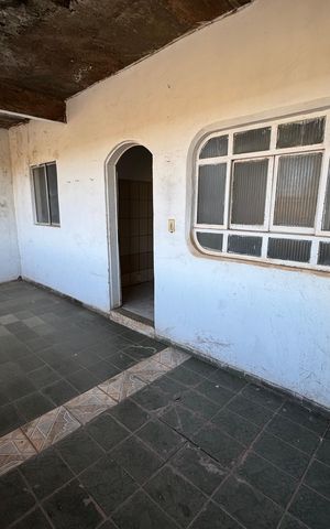 Casa à venda com 283m², 6 quartos e 2 vagas Casa à venda com 283m², 6 quartos e 2 vagasÁrea de Serviço