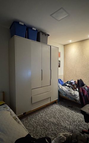 Casa à venda com 283m², 6 quartos e 2 vagas Casa à venda com 283m², 6 quartos e 2 vagasQuarto 2 Anexo 1