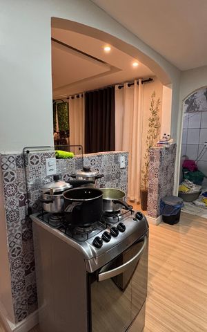 Casa à venda com 283m², 6 quartos e 2 vagas Casa à venda com 283m², 6 quartos e 2 vagasCozinha Anexo 1