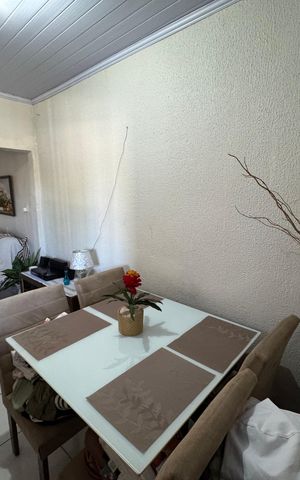 Casa à venda com 283m², 6 quartos e 2 vagas Casa à venda com 283m², 6 quartos e 2 vagasSala de Jantar Anexo 2