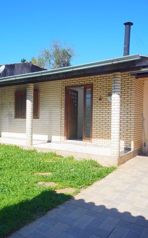 Casa para alugar com 140m², 3 quartos e 2 vagasÁrea externa
