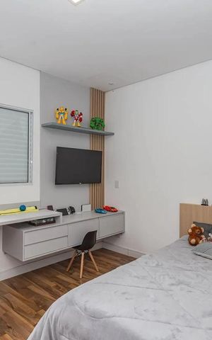 Casa à venda com 170m², 3 quartos e 2 vagas Casa à venda com 170m², 3 quartos e 2 vagasQuarto