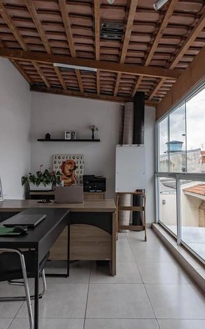 Casa à venda com 170m², 3 quartos e 2 vagas
