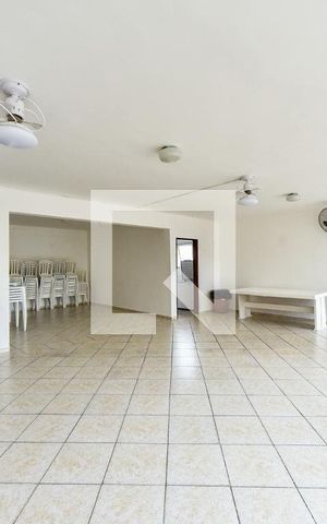 Apartamento à venda com 56m², 2 quartos e 1 vaga Apartamento à venda com 56m², 2 quartos e 1 vagaÁrea comum - Salão de festas