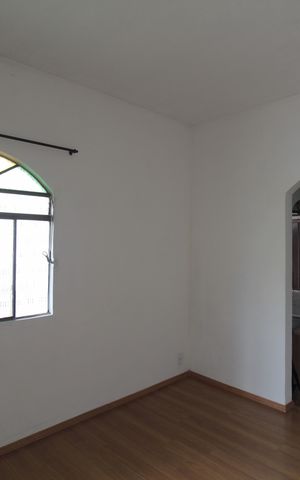 Casa para alugar com 90m², 2 quartos e 2 vagasCopa