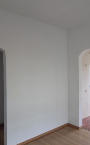 Casa para alugar com 90m², 2 quartos e 2 vagasCopa