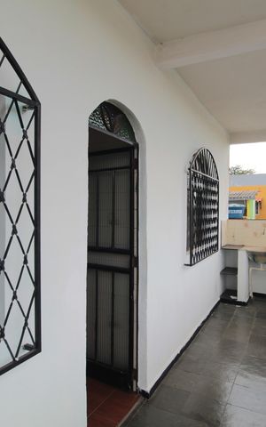 Casa para alugar com 90m², 2 quartos e 2 vagasÁrea de Serviço